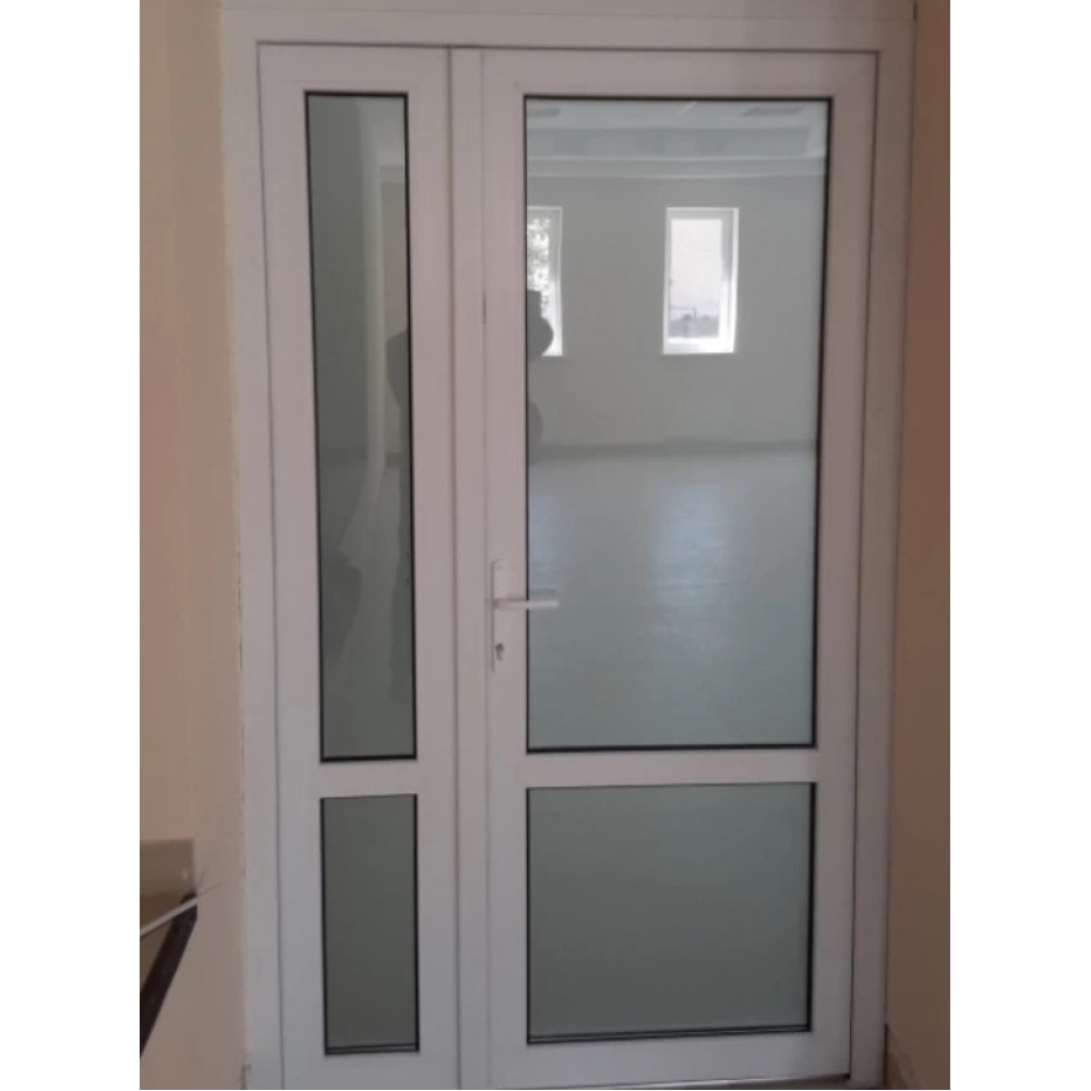 Металопластикові двері Kommerling 76MD полуторні з поворотно-відкидною стулкою 1200 x 2100 мм